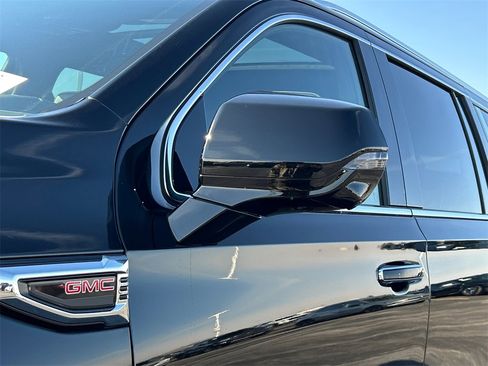 New 2026 GMC Yukon XL Elevation w/ Elevation Premium Package image 13