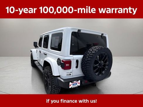 Used 2021 Jeep Wrangler Unlimited Sahara w/ Cold Weather Group AWD/4WD image 29