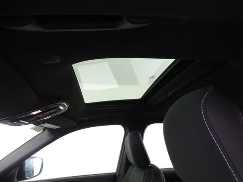 New 2025 Jeep Grand Cherokee L Laredo w/ Luxury Tech Group I image 10