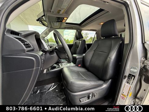 Used 2019 Toyota 4Runner Limited AWD/4WD image 5