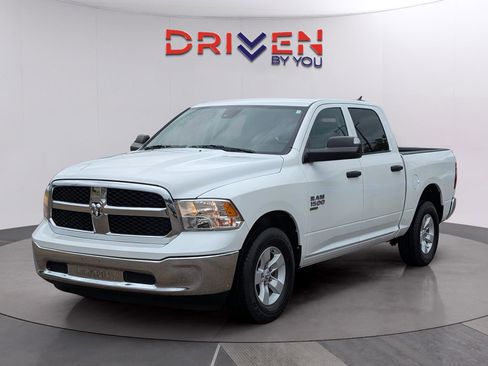 Used 2023 RAM 1500 Classic SLT w/ Trailer & Traction Group AWD/4WD image 2