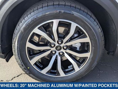 Certified 2023 Ford Explorer ST-Line w/ Class IV Trailer Tow Package image 9