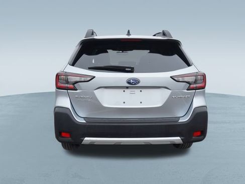 Used 2025 Subaru Outback Limited w/ Popular Package #2 image 8