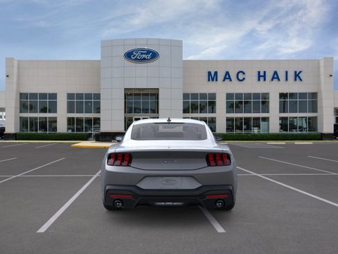 Used 2026 Ford Mustang GT RWD image 5