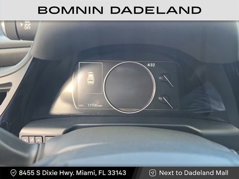 Used 2024 Lexus ES 350 w/ Premium Package image 20