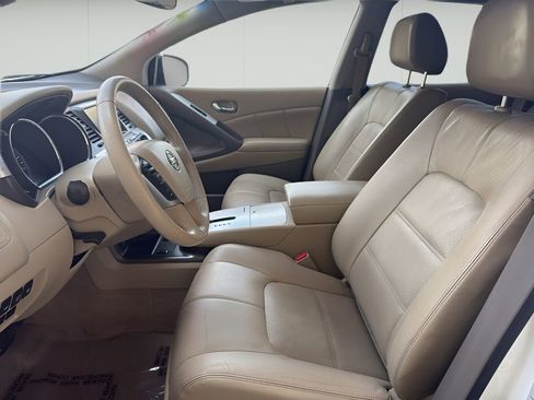 Used 2014 Nissan Murano SL w/ Navigation Package AWD/4WD image 10