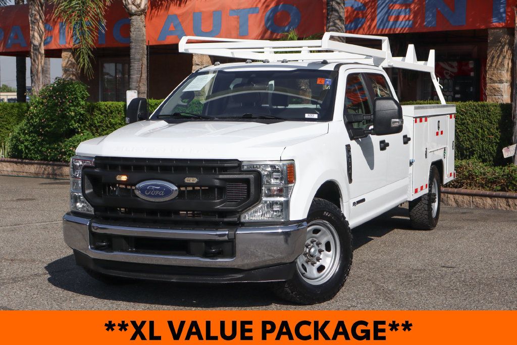 Used 2022 Ford F350 XL w/ Power Equipment Group RWD image 4