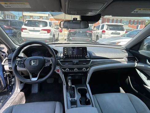 Used 2019 Honda Accord LX image 5