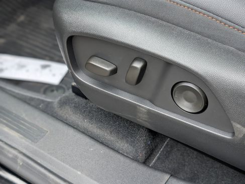 New 2026 Chevrolet Equinox ACTIV w/ Safety and Technology Package image 27