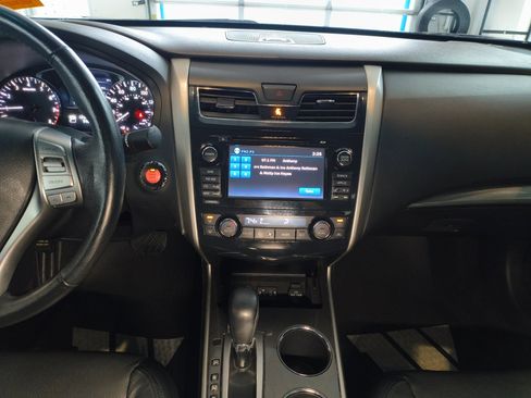 Used 2014 Nissan Altima 2.5 SL w/ Technology Package image 13