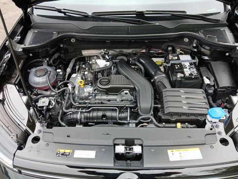 New 2025 Volkswagen Taos S image 20