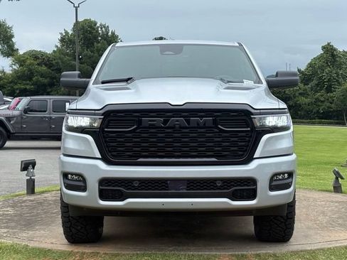 New 2026 RAM 1500 Express AWD/4WD image 3