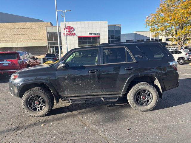 Used 2020 Toyota 4Runner TRD Off-Road Premium AWD/4WD image 1