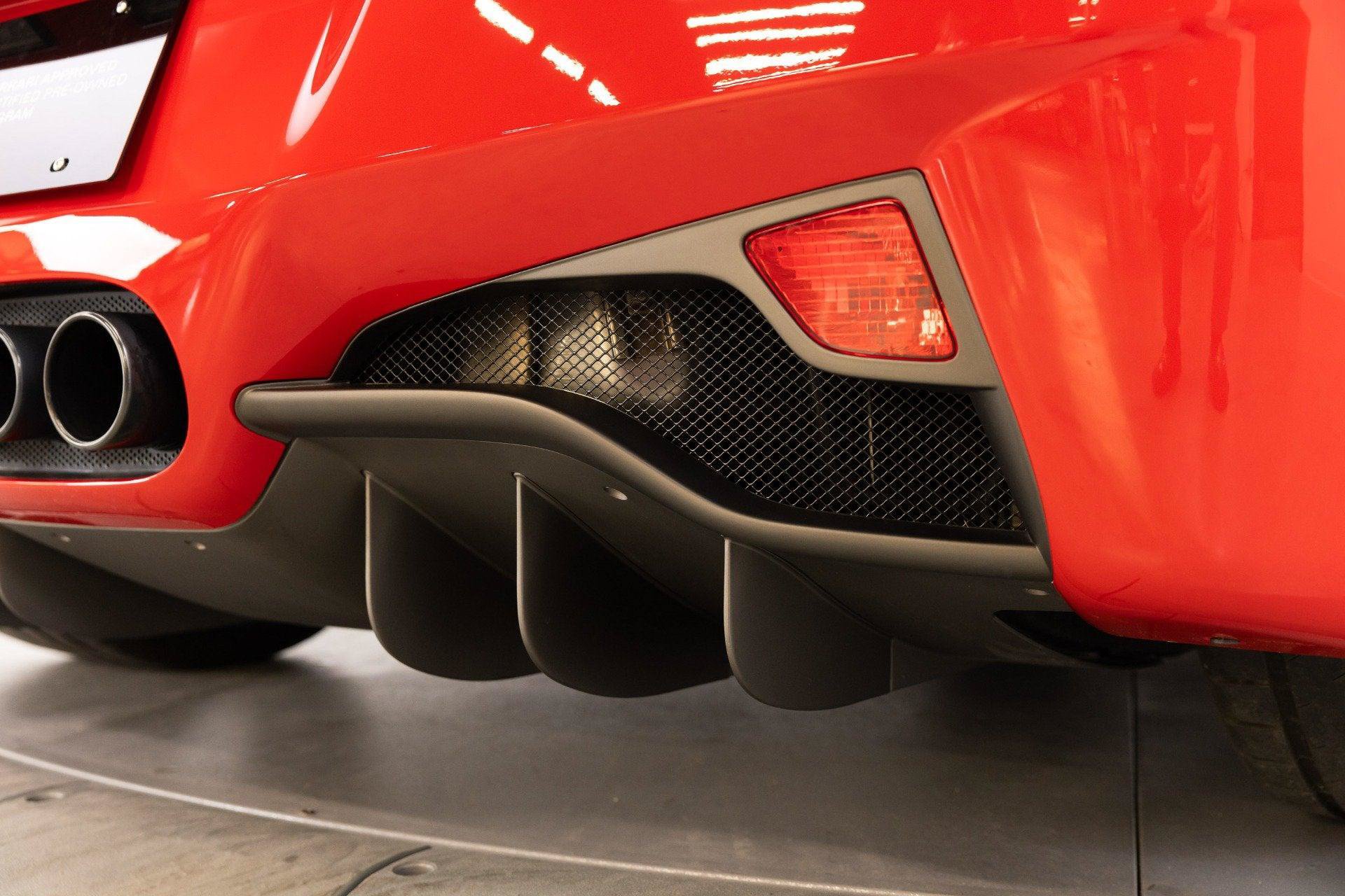 Certified 2013 Ferrari 458 Spider RWD image 57