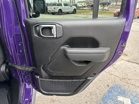 New 2026 Jeep Gladiator Mojave image 43