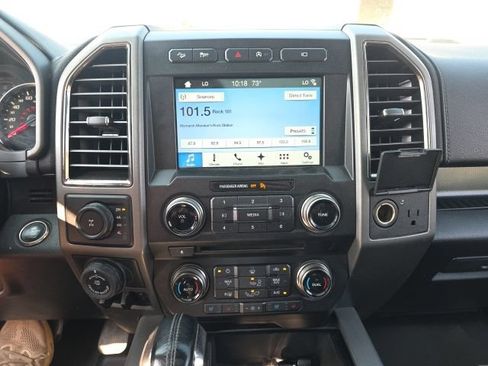 Used 2017 Ford F150 Raptor w/ Equipment Group 802A Luxury AWD/4WD image 18