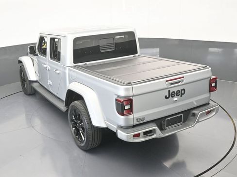 Used 2022 Jeep Gladiator Overland image 53