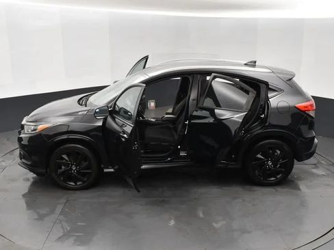 Used 2022 Honda HR-V Sport image 7