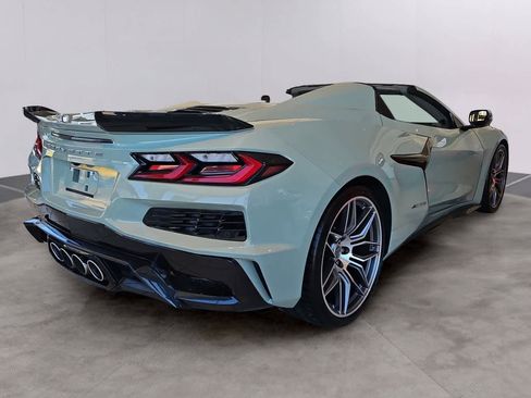 Certified 2024 Chevrolet Corvette Z06 w/ Chrome Exterior Badge Package RWD image 4