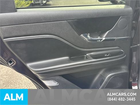 Used 2023 Lincoln Corsair Grand Touring AWD/4WD image 27