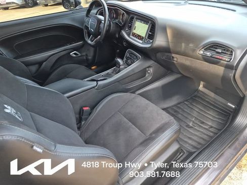 Used 2022 Dodge Challenger R/T Scat Pack RWD image 11