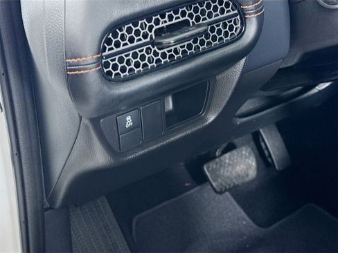 Used 2023 Honda HR-V Sport image 8