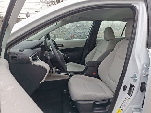 Certified 2024 Toyota Corolla Cross L image 14