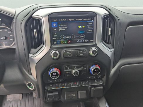 Used 2021 GMC Sierra 1500 SLT w/ SLT Premium Plus Package image 18