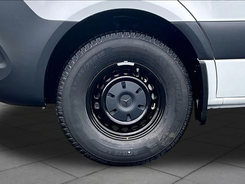 New 2026 Mercedes-Benz Sprinter 2500 image 17