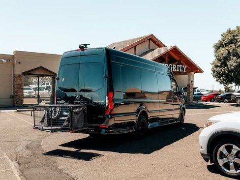 Used 2024 Mercedes-Benz Sprinter 3500 image 7