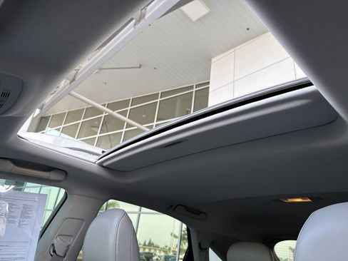 Used 2013 Lexus RX 350 AWD w/ Premium Pkg image 11