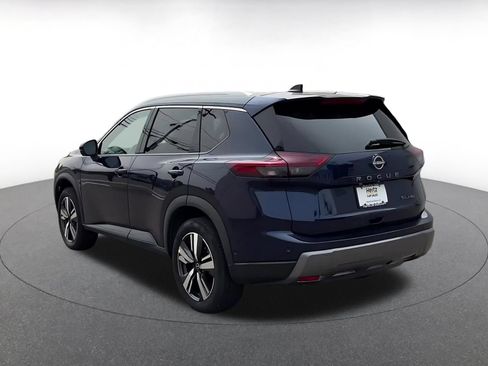 Used 2026 Nissan Rogue SL AWD/4WD image 10