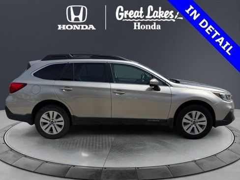 Used 2018 Subaru Outback 2.5i Premium AWD/4WD image 7