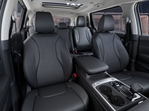 New 2026 Kia Carnival SX Prestige FWD image 15