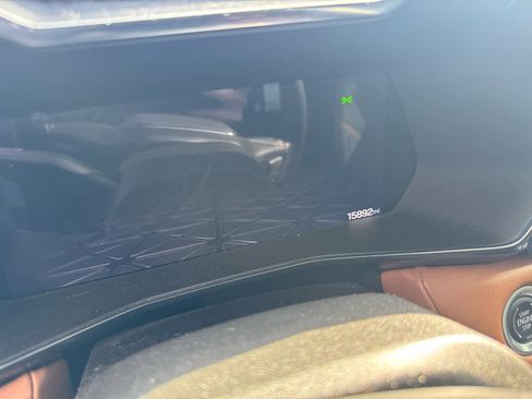 Used 2024 GMC Canyon AT4 w/ AT4 Premium Package image 7