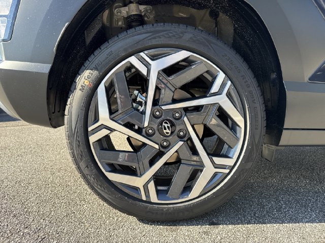 Used 2026 Hyundai Kona SEL Premium FWD image 19