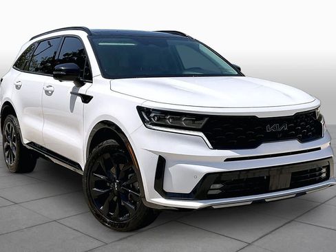 Used 2023 Kia Sorento SX AWD/4WD image 3