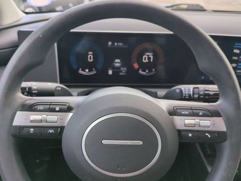 Used 2025 Hyundai Tucson SEL FWD image 30