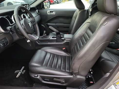 Used 2009 Ford Mustang Shelby GT500 RWD image 15