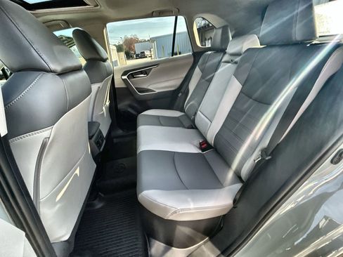 Used 2023 Toyota RAV4 XLE Premium image 26