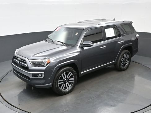 Used 2022 Toyota 4Runner Limited image 39