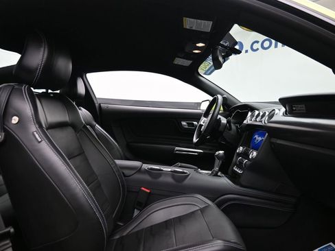 Used 2020 Ford Mustang GT Premium w/ GT Performance Package RWD image 7