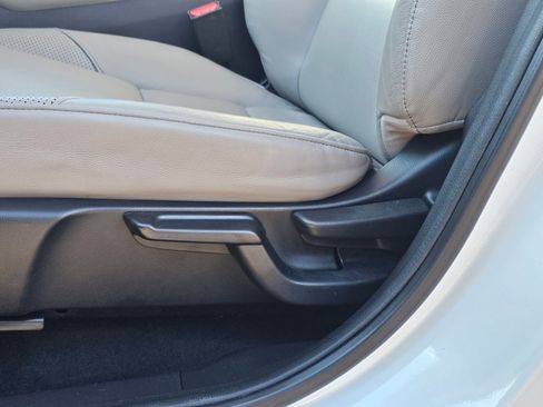 Used 2017 Honda HR-V EX-L image 29