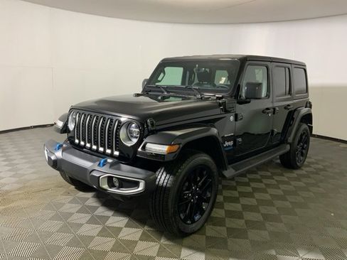 Used 2022 Jeep Wrangler Unlimited Sahara 4xe w/ Cold Weather Group image 3
