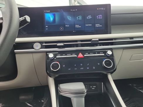 Used 2025 Hyundai Tucson SEL FWD image 15