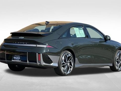 Used 2024 Hyundai Ioniq 6 Limited RWD image 4