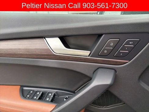 Used 2023 Audi Q5 2.0T Premium Plus w/ Premium Plus Package AWD/4WD image 9