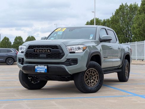 Used 2023 Toyota Tacoma 4x4 Double Cab w/ Trail Edition image 2