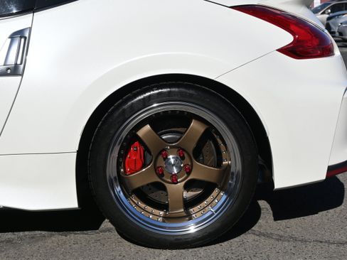 Used 2015 Nissan 370Z NISMO image 80