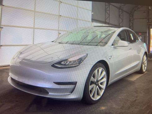 Used 2018 Tesla Model 3 Long Range image 20